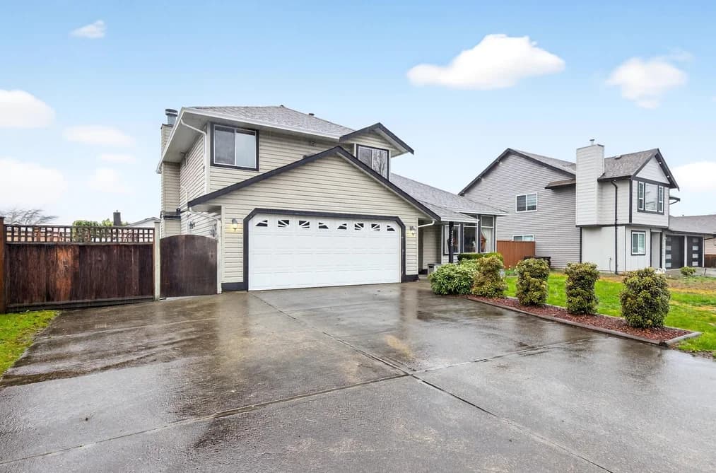 12125 189A STREET, Pitt Meadows, BC — Residential for Sale - Photo 2