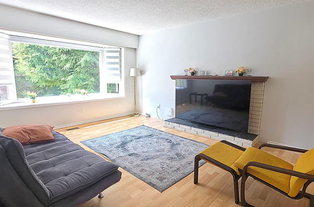 12130 GREENWELL STREET, Maple Ridge, BC — Residential for Sale - Photo 2
