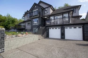 House for sale at 12136 100a Avenue Surrey British Columbia - MLS: R3143317