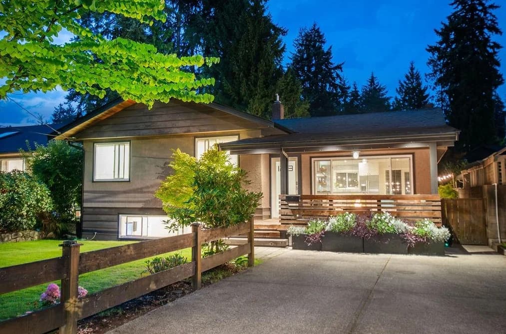 1218 W 22ND STREET, North Vancouver, BC — Residential for Sale - Main Photo
