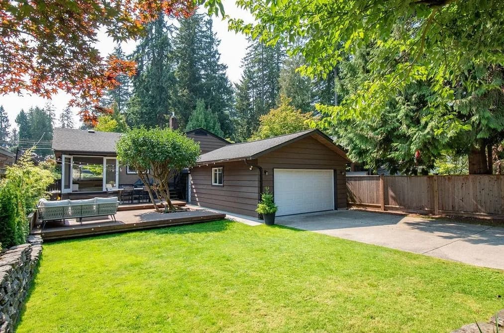 1218 W 22ND STREET, North Vancouver, BC — Residential for Sale - Photo 2