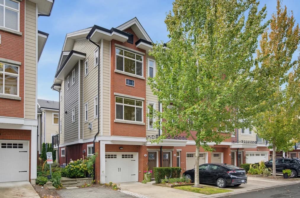 122 8068 207 STREET, Langley, BC — Residential for Sale - Main Photo