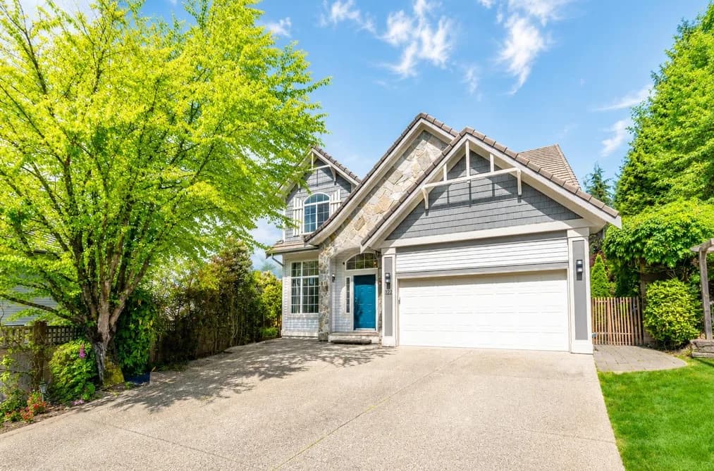 122 CHESTNUT COURT, Port Moody, BC — Residential for Sale - Main Photo