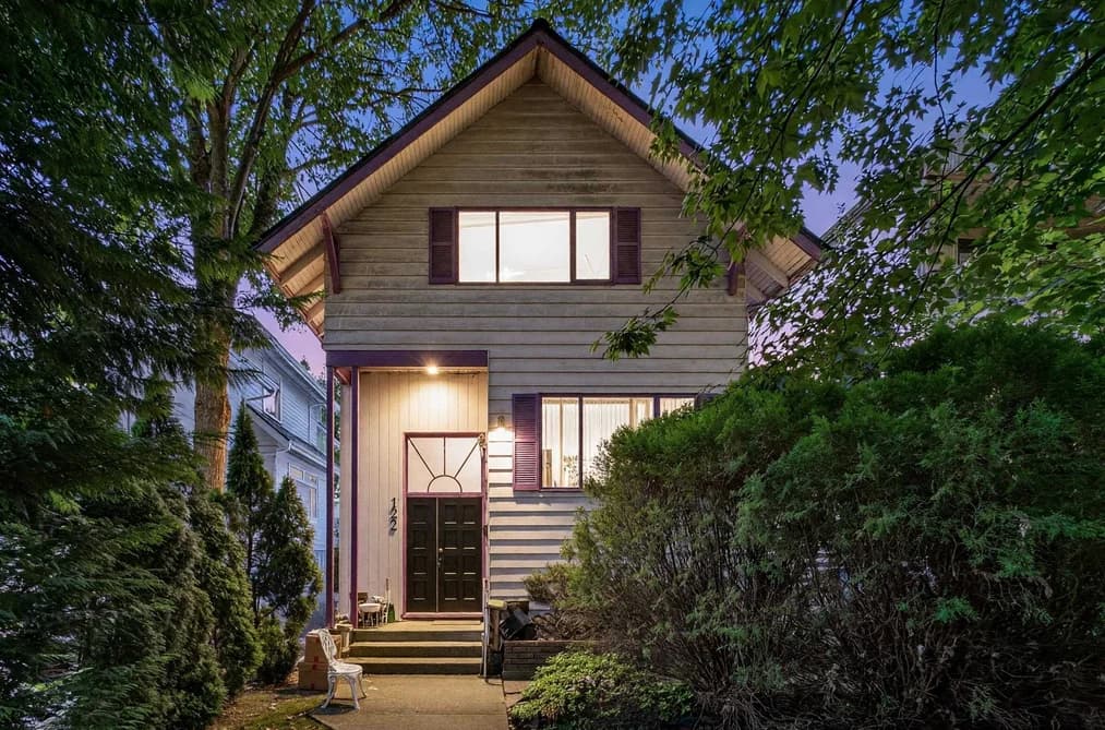 122 W 17TH AVENUE, Vancouver, BC — Residential for Sale - Photo 2