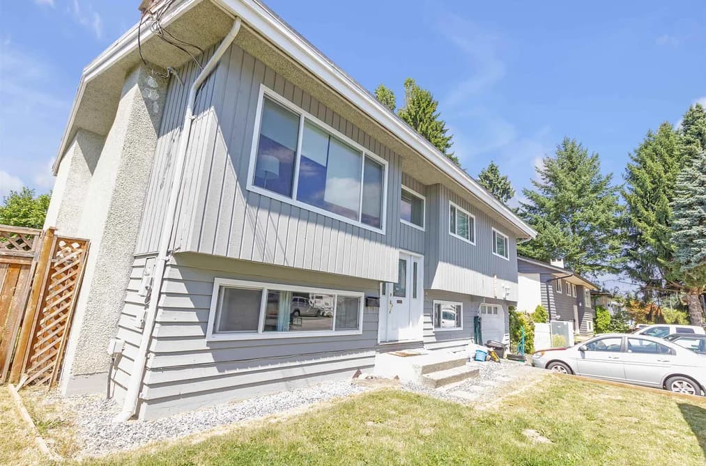 12209 221 STREET, Maple Ridge, BC — Residential for Sale - Photo 2
