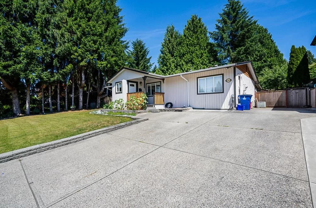 12214 211 STREET, Maple Ridge, BC — Residential for Sale - Main Photo