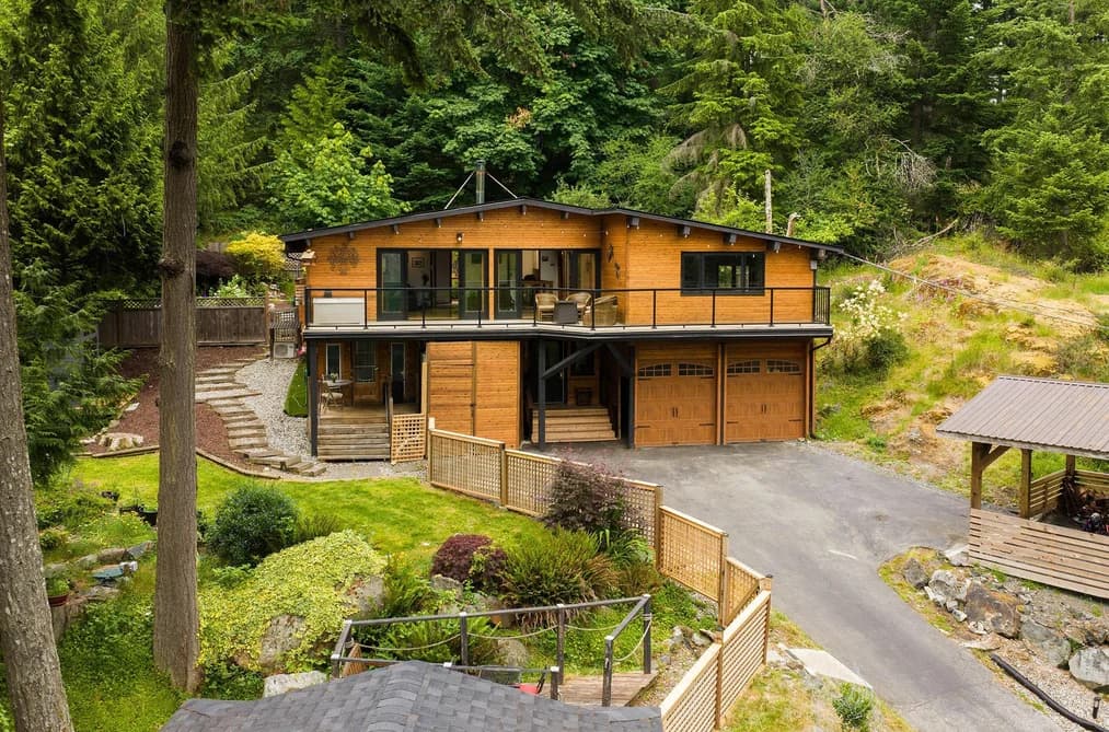 1222 MILLER ROAD, Bowen Island, BC — Residential for Sale - Main Photo