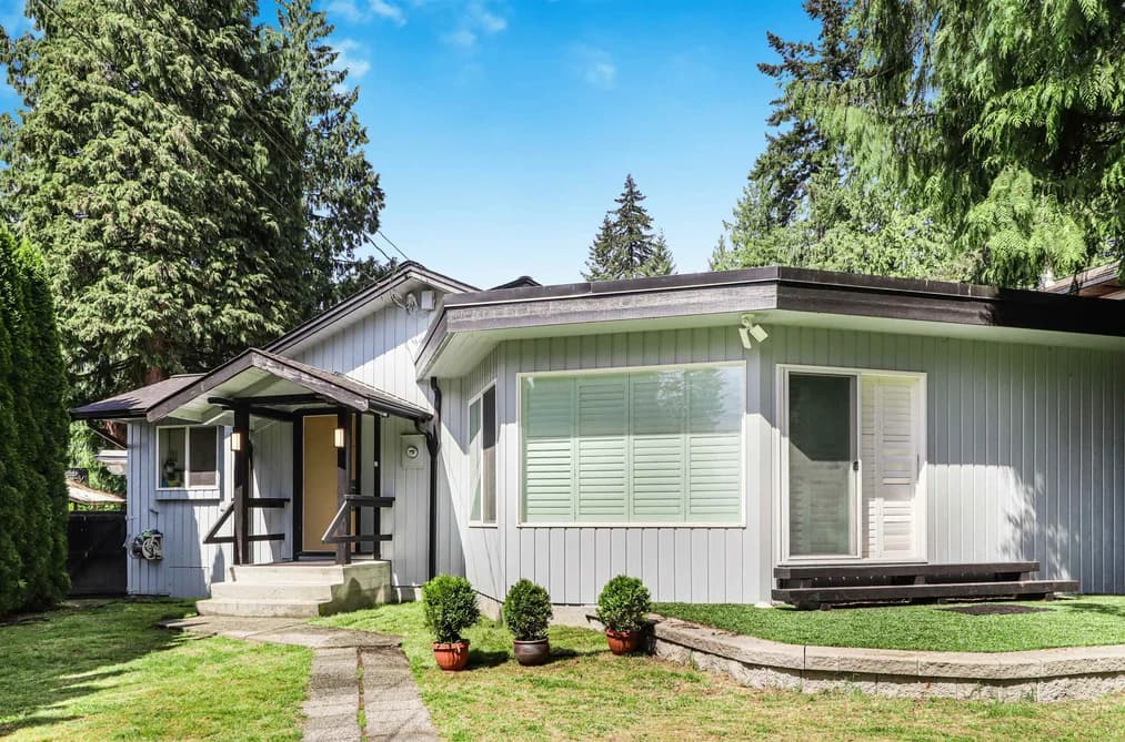 1225 FOSTER AVENUE, Coquitlam, BC — Residential for Sale - Photo 2