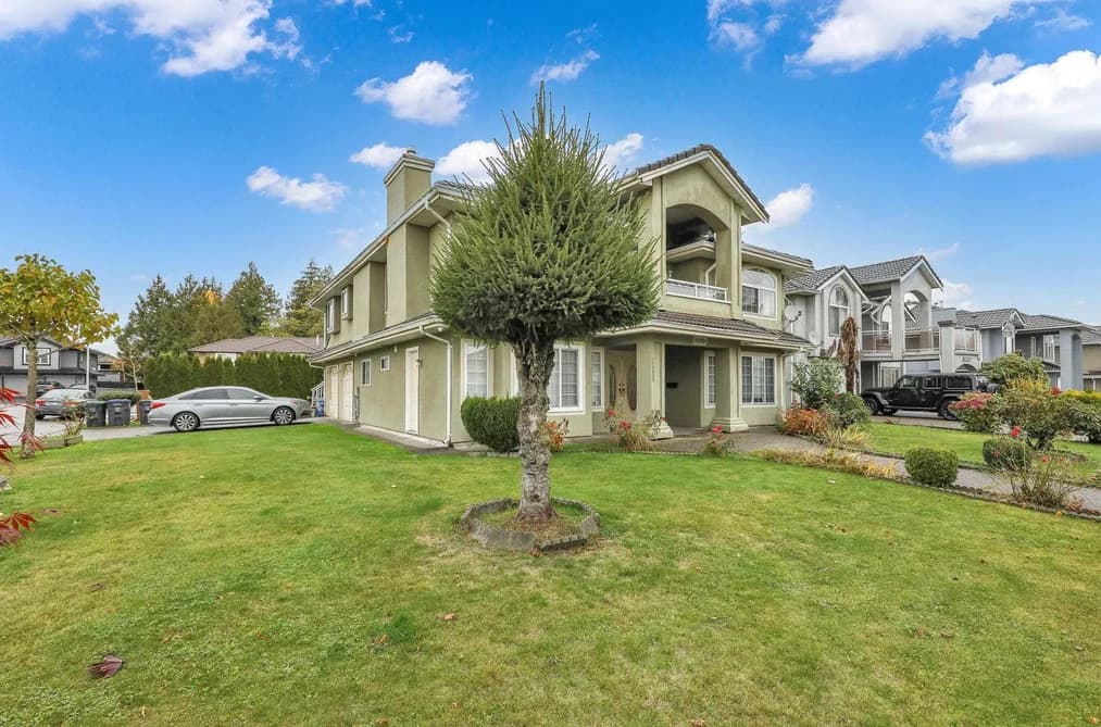 12255 64A AVENUE, Surrey, BC — Residential for Sale - Photo 2