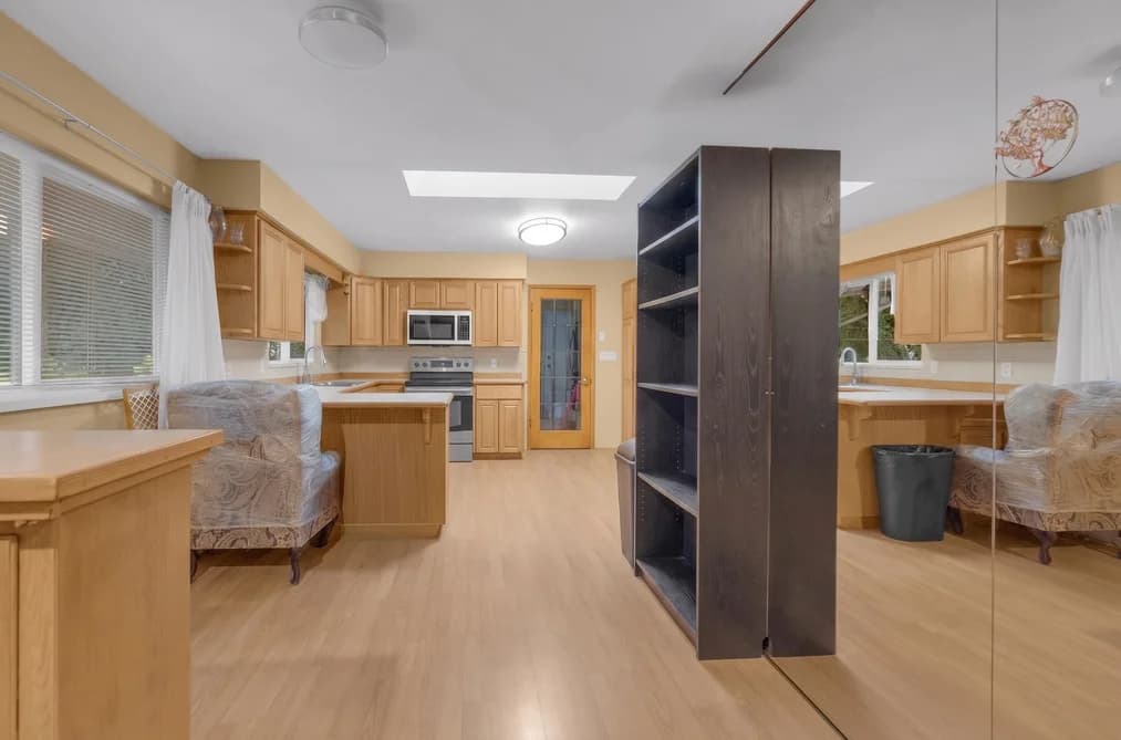 12259 252 STREET, Maple Ridge, BC — Residential for Sale - Photo 2