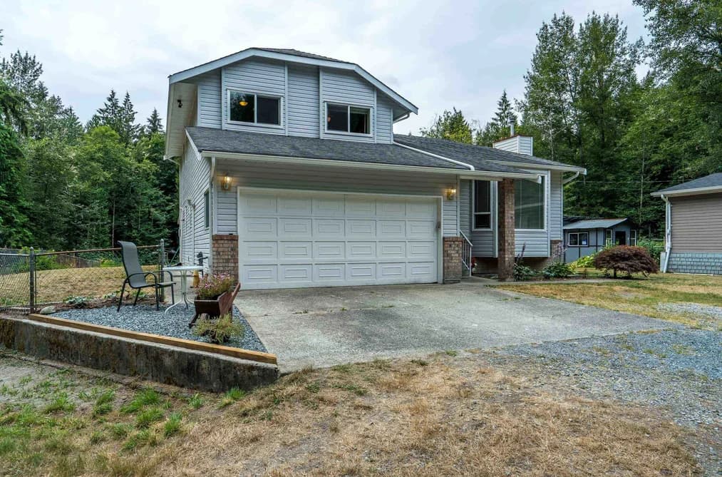 12295 269 STREET, Maple Ridge, BC — Residential for Sale - Photo 2