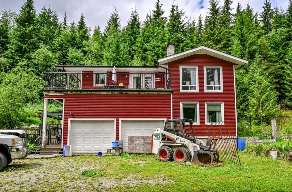 12297 ROACH STREET, Mission, BC — Residential for Sale - Main Photo