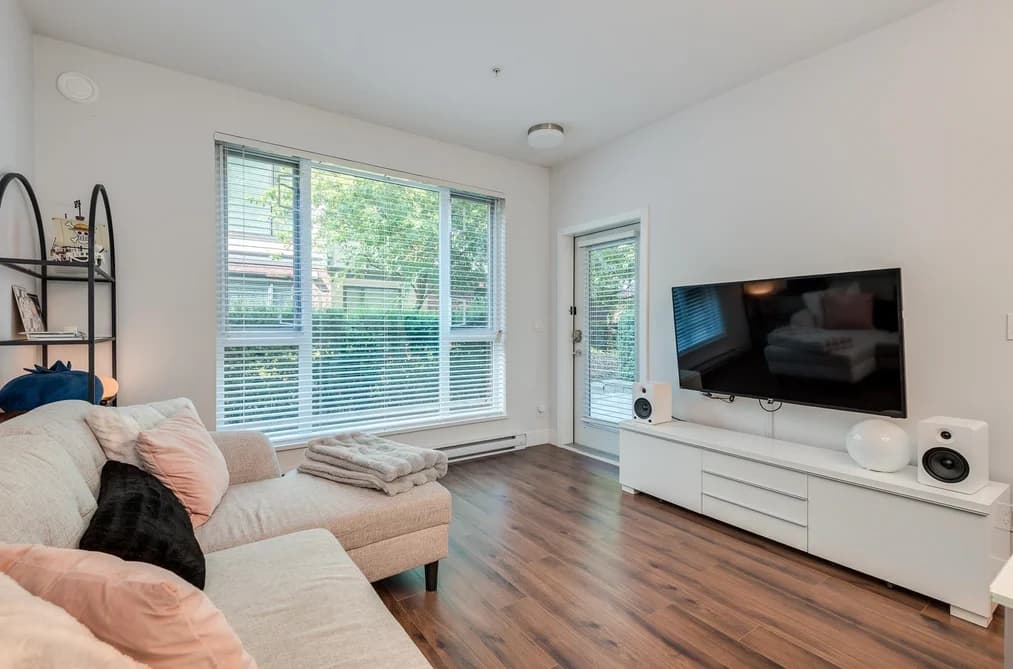 123 5355 LANE STREET, Burnaby, BC — Residential for Sale - Photo 2