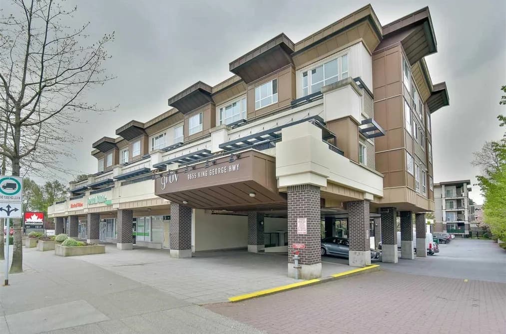 123 9655 KING GEORGE BLVD BOULEVARD, Surrey, BC — Residential for Sale - Main Photo
