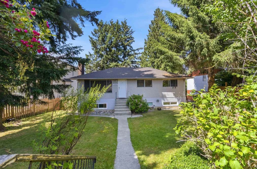 12301 99A AVENUE, Surrey, BC — Residential for Sale - Photo 2