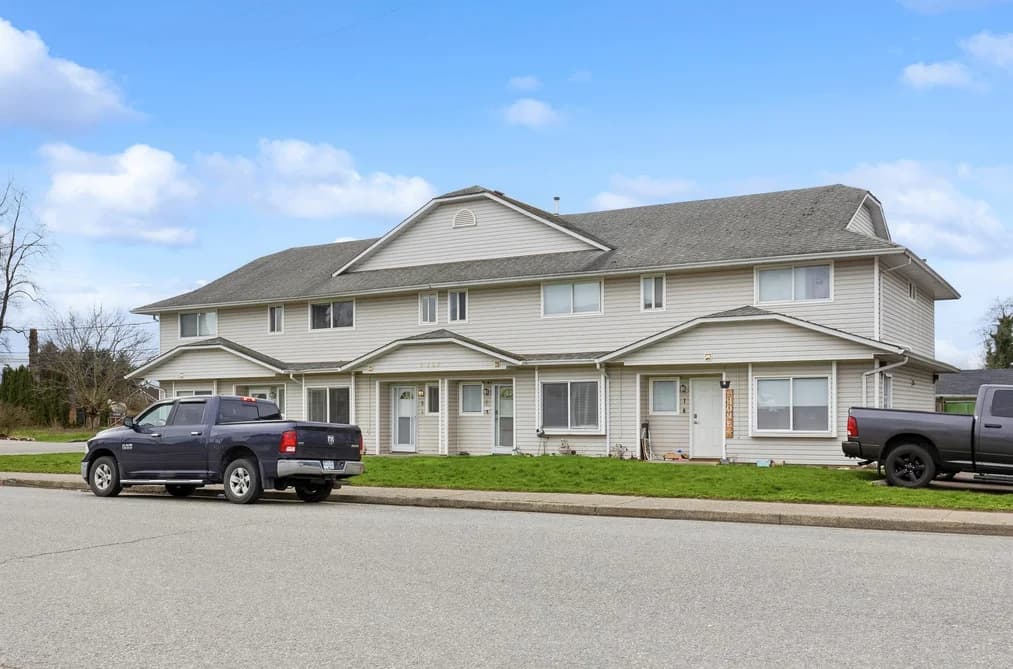 1,2,3,4 9145 CHARLES STREET, Chilliwack, BC — Residential Income for Sale - Main Photo