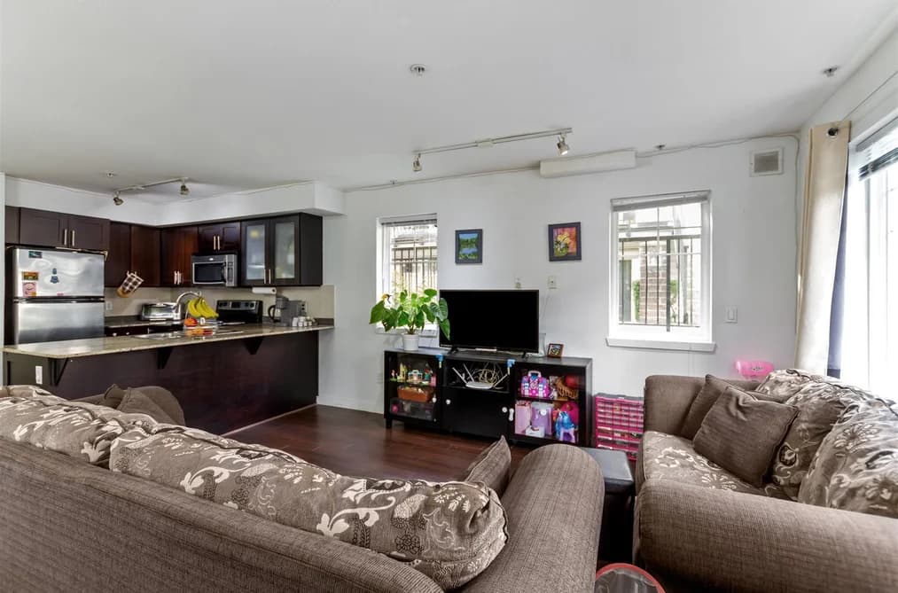 124 13958 108 AVENUE, Surrey, BC — Residential for Sale - Photo 2