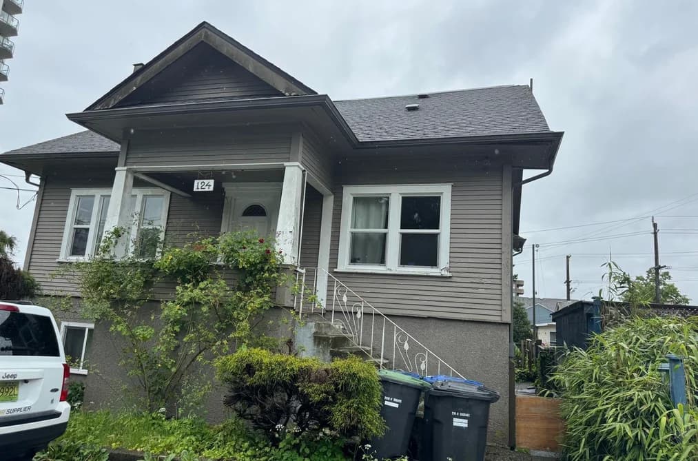124 MCINNES STREET, New Westminster, BC — Residential for Sale - Main Photo