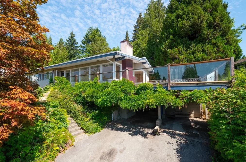 1241 NEPAL CRESCENT, West Vancouver, BC — Residential for Sale - Photo 2