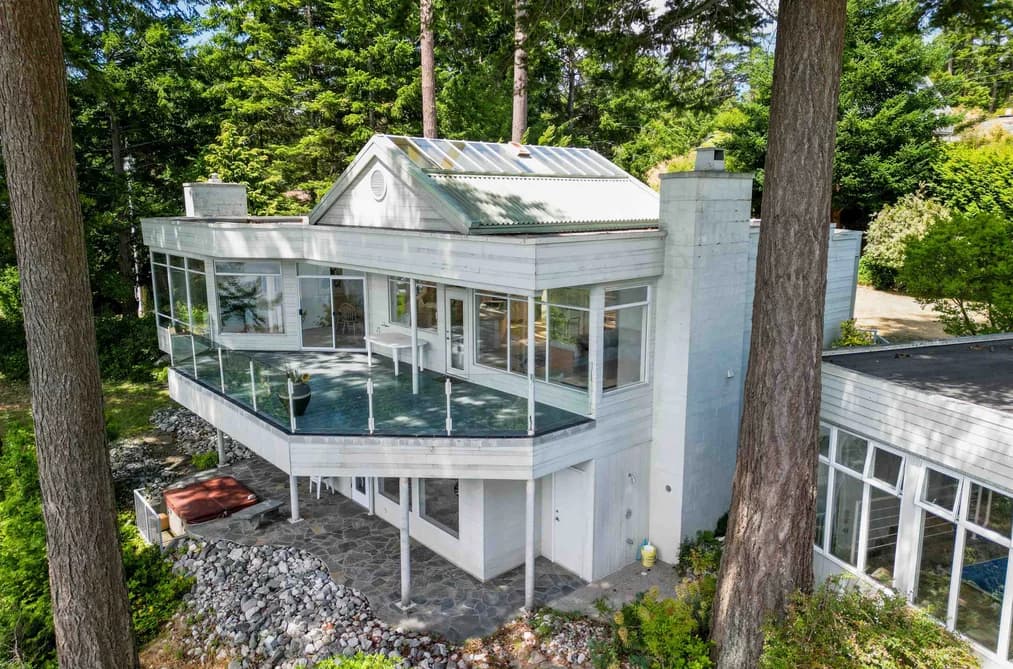12416 WHITESTONE ROAD, Madeira Park, BC — Residential for Sale - Main Photo