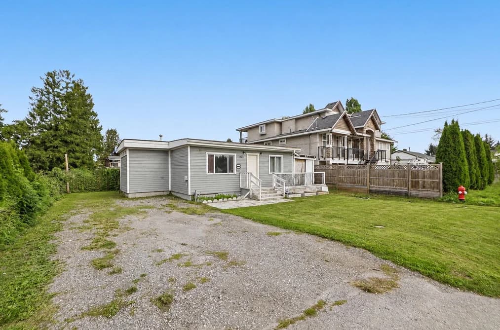 12441 113 AVENUE, Surrey, BC — Residential for Sale - Photo 2
