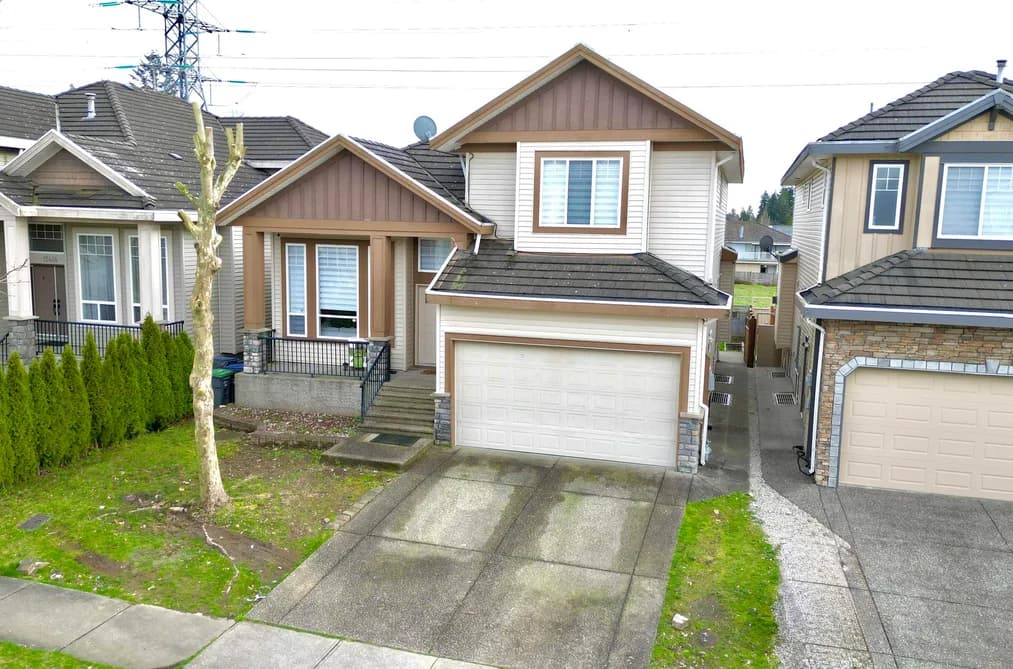 12458 74 AVENUE, Surrey, BC — Residential for Sale - Photo 2