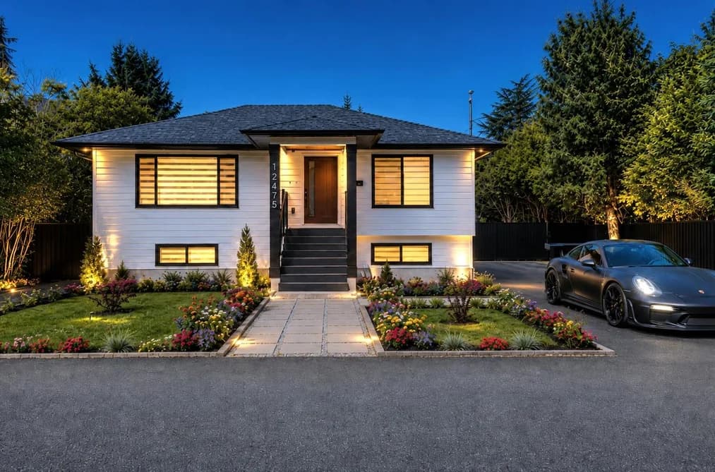 12475 208 STREET, Maple Ridge, BC — Residential for Sale - Main Photo