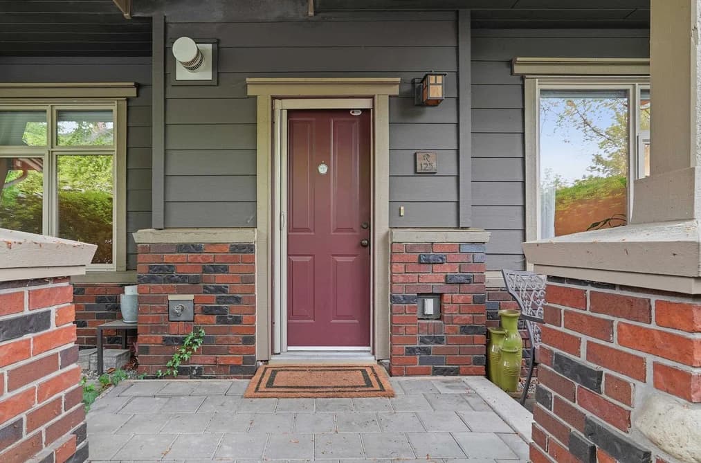 125 600 PARK CRESCENT, New Westminster, BC — Residential for Sale - Photo 2