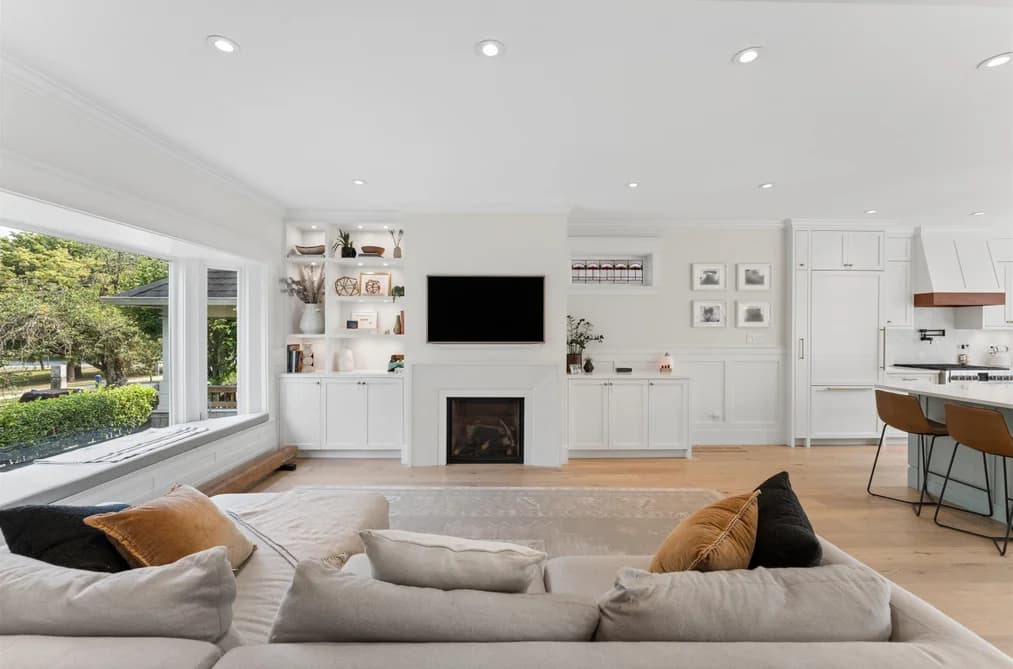 1250 E 11TH AVENUE, Vancouver, BC — Residential for Sale - Photo 2