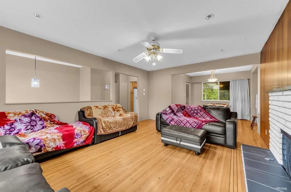 12521 GROVE CRESCENT, Surrey, BC — Residential for Sale - Photo 2
