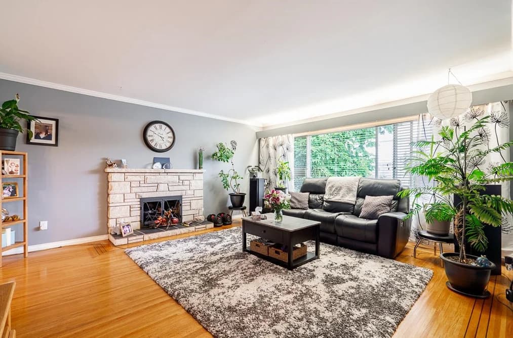 12528 PINEWOOD CRESCENT, Surrey, BC — Residential for Sale - Main Photo