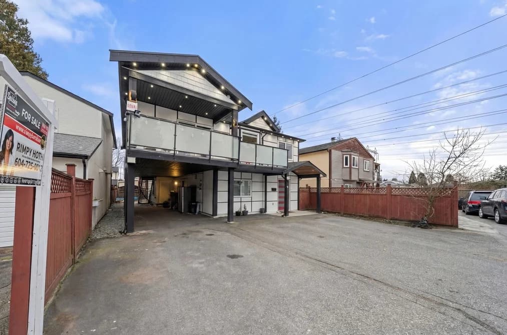 12541 77A AVENUE, Surrey, BC — Residential for Sale - Photo 2