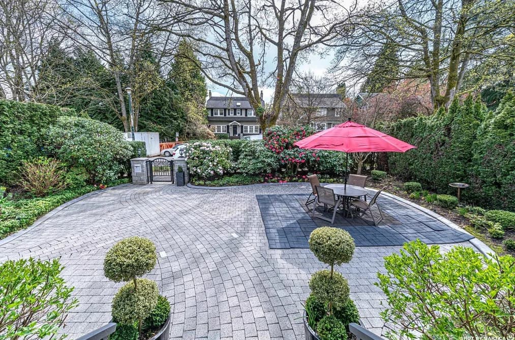 1255 W 26TH AVENUE, Vancouver, BC — Residential for Sale - Photo 2