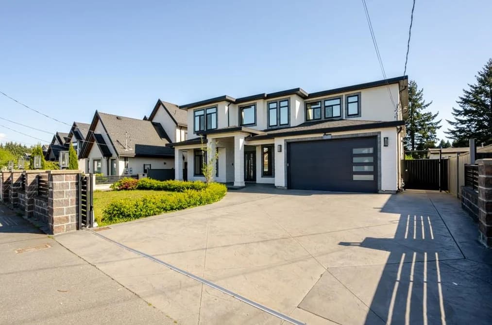 12560 90 AVENUE, Surrey, BC — Residential for Sale - Photo 2