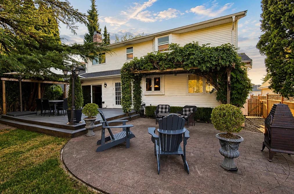 12612 215 STREET, Maple Ridge, BC — Residential for Sale - Photo 2