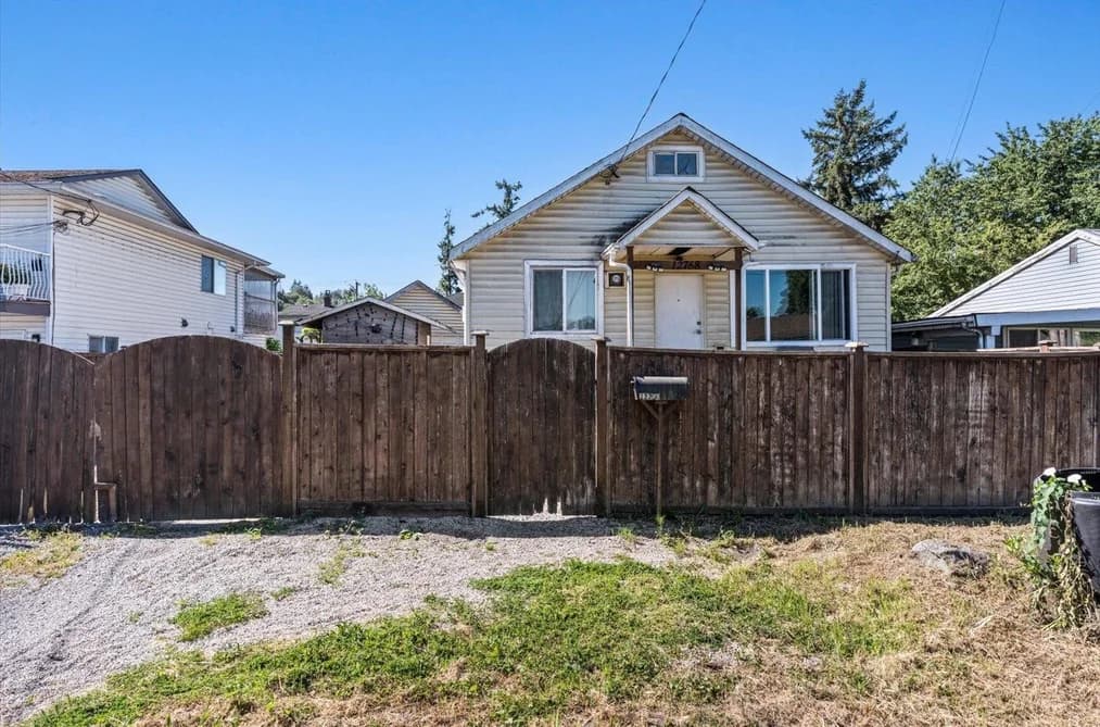 12768 112B AVENUE, Surrey, BC — Residential for Sale - Photo 2