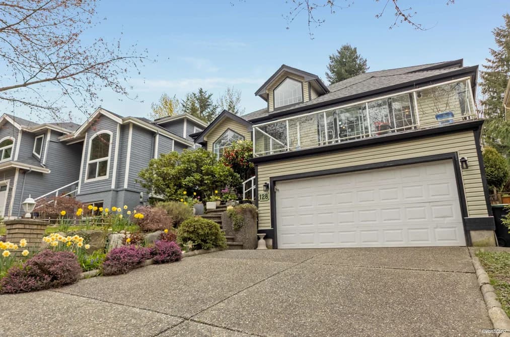 128 PARKSIDE DRIVE, Port Moody, BC — Residential for Sale - Main Photo