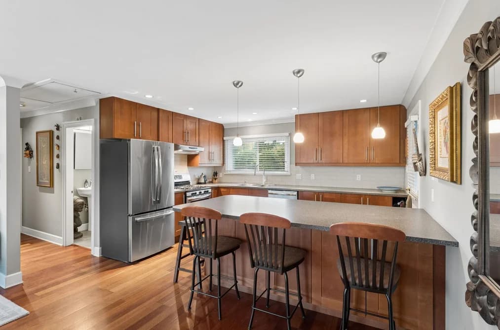 1283 PINEWOOD CRESCENT, North Vancouver, BC — Residential for Sale - Main Photo