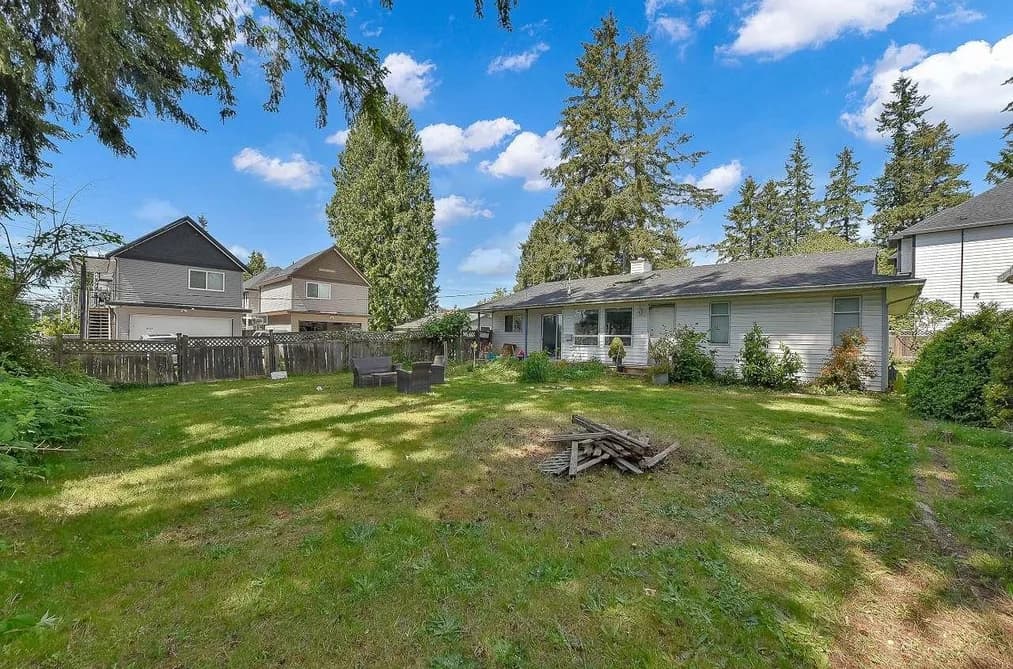 12835 60 AVENUE, Surrey, BC — Residential for Sale - Photo 2