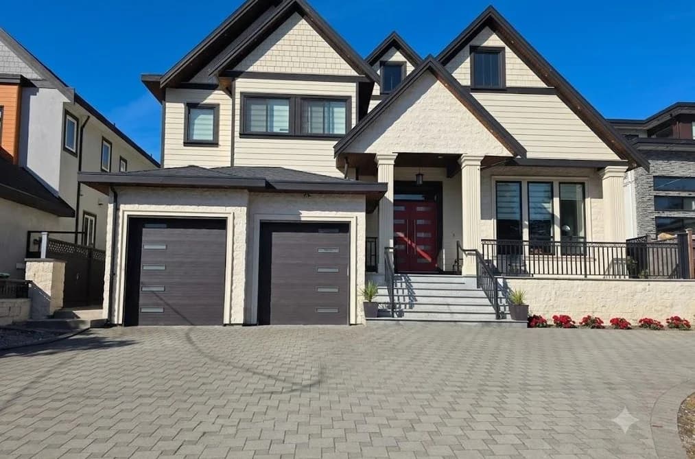 12845 99 AVENUE, Surrey, BC — Residential for Sale - Photo 2