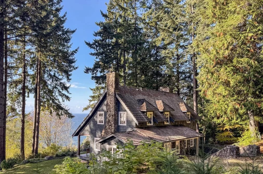 1289 GOWER POINT ROAD, Gibsons, BC — Residential for Sale - Main Photo