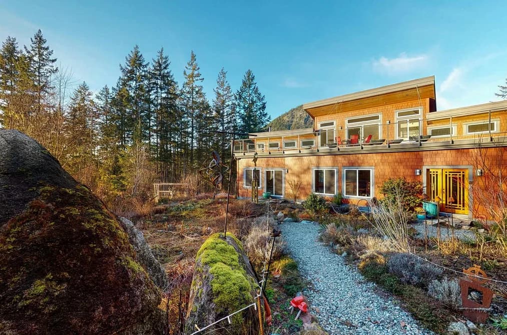 12895-12899 SUNSHINE COAST HIGHWAY, Madeira Park, BC — Residential for Sale - Main Photo