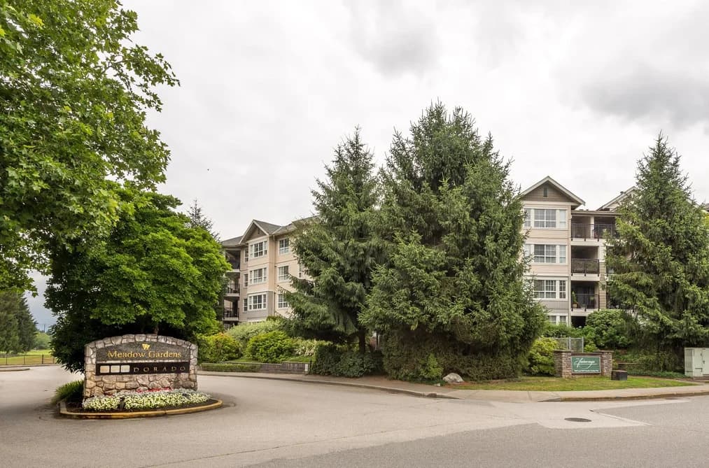 129 19673 MEADOW GARDENS WAY, Pitt Meadows, BC — Residential for Sale - Photo 2
