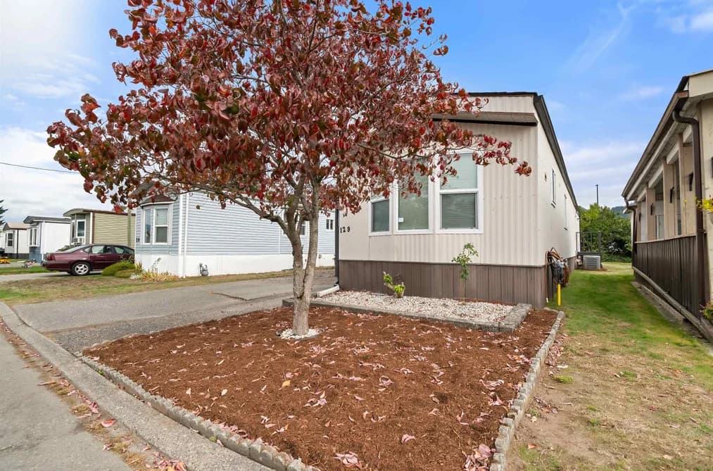 129 6338 VEDDER ROAD, Chilliwack, BC — Residential for Sale - Photo 2