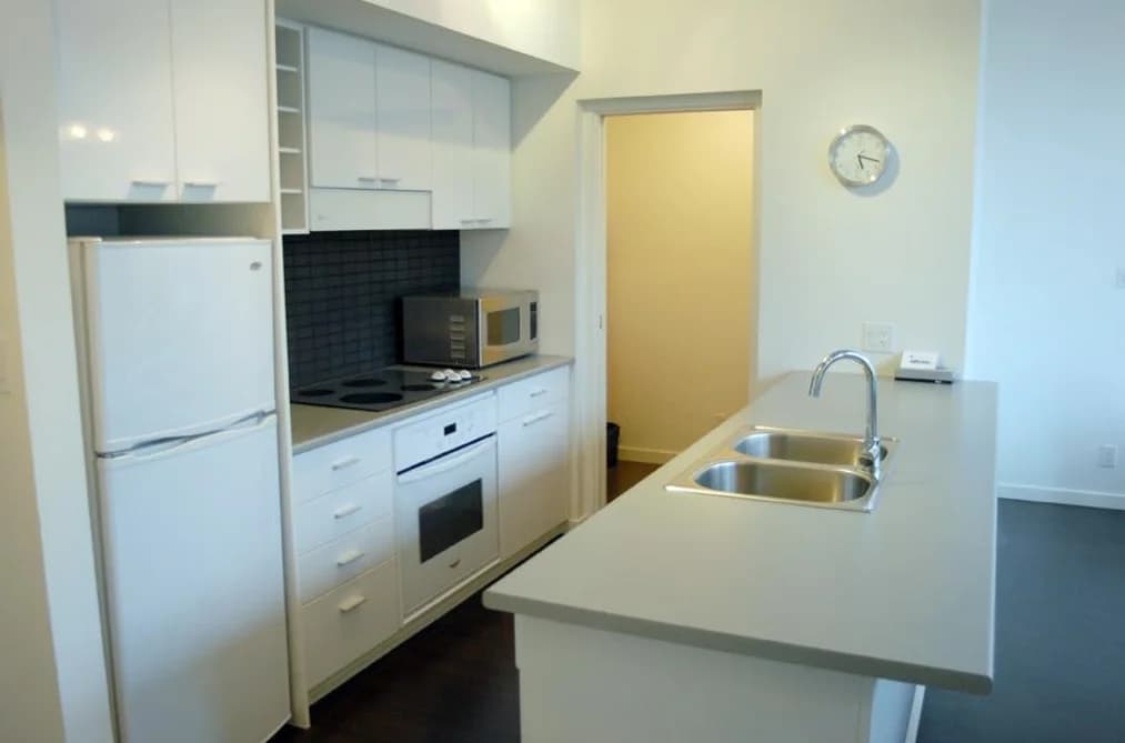 129 REGIMENT SQUARE, Vancouver, BC — Residential for Sale - Photo 2