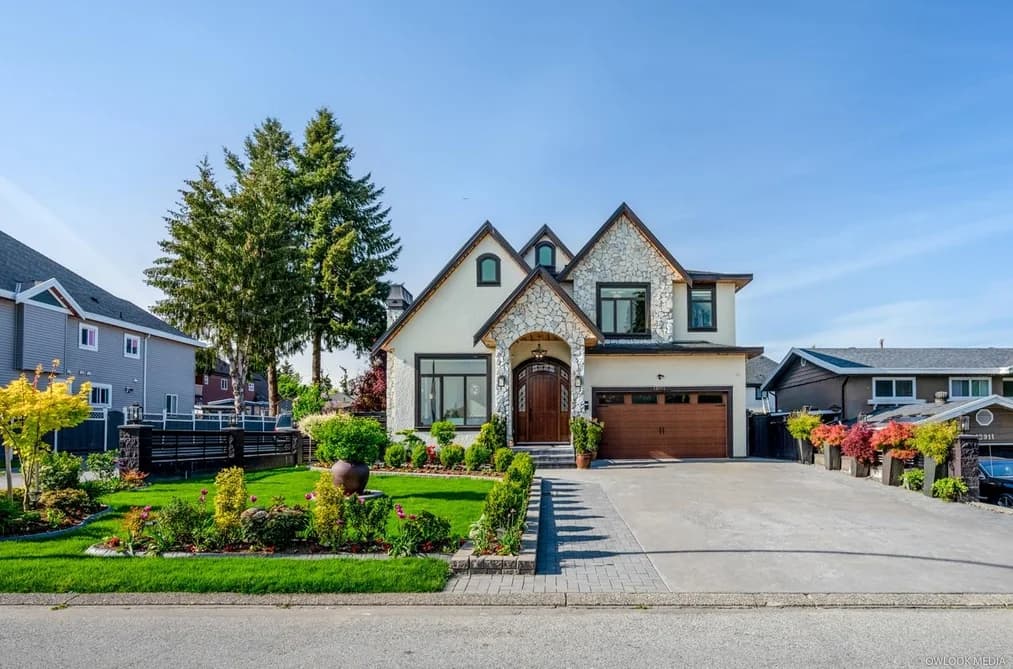 12901 92A AVENUE, Surrey, BC — Residential for Sale - Photo 2