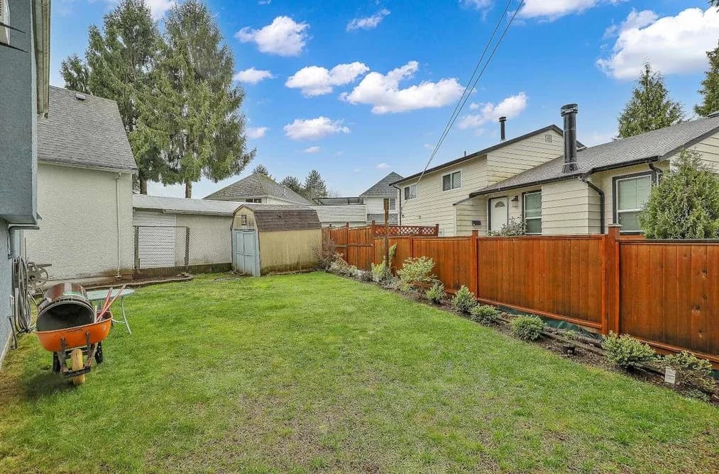 12902 72A AVENUE, Surrey, BC — Residential for Sale - Photo 2