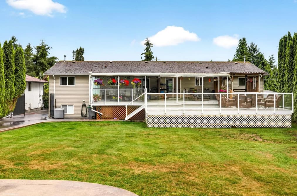 12905 99 AVENUE, Surrey, BC — Residential for Sale - Photo 2