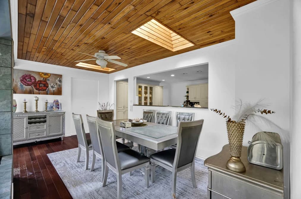 12921 SOUTHRIDGE DRIVE, Surrey, BC — Residential for Sale - Photo 2