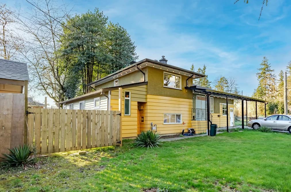 12930 OLD YALE ROAD, Surrey, BC — Residential for Sale - Photo 2